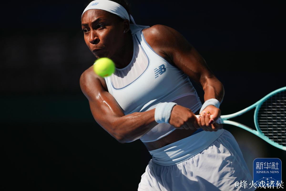 高芙2-1逆转本西奇 中网九连胜晋级女单八强